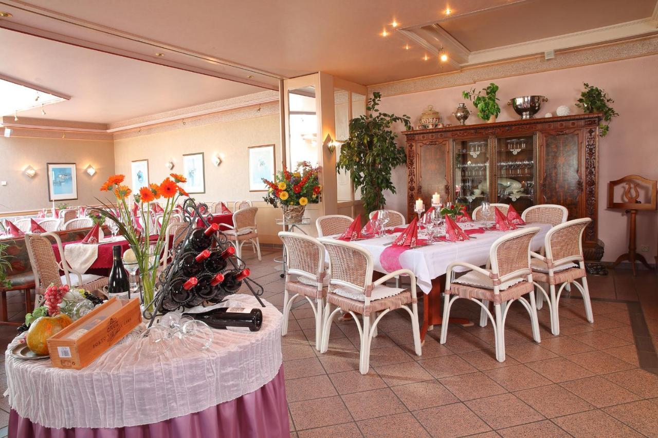 Hotel Schinderhannes فايسكيرشِن المظهر الخارجي الصورة